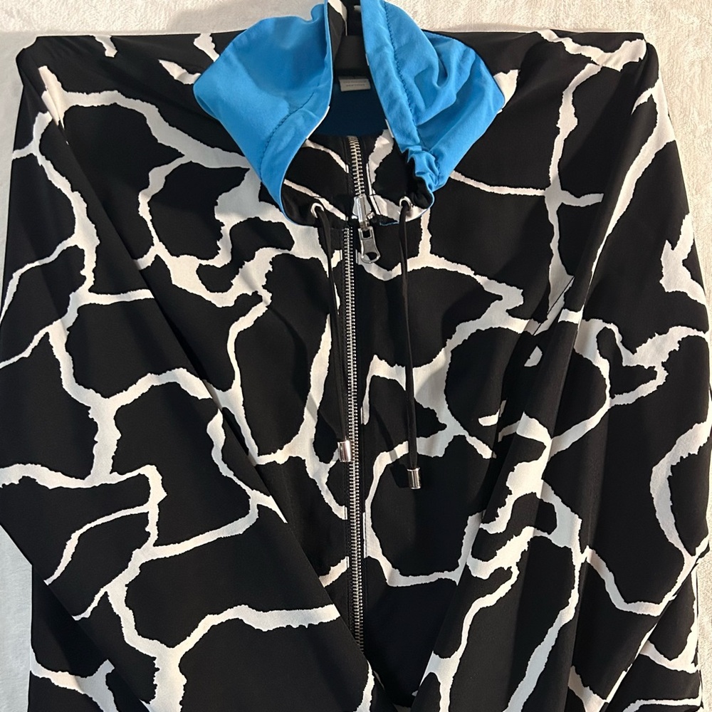 ENERGY by CHICO’S| Black & White Pattern| Windbreaker Jacket | Size 1